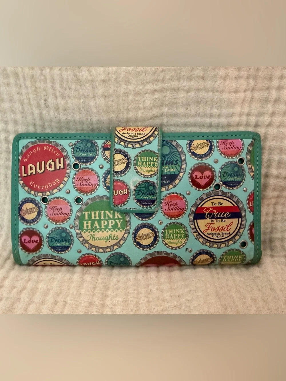 Fossil Turquoise Multicolor Bottle Cap Print Wallet Collectors Item